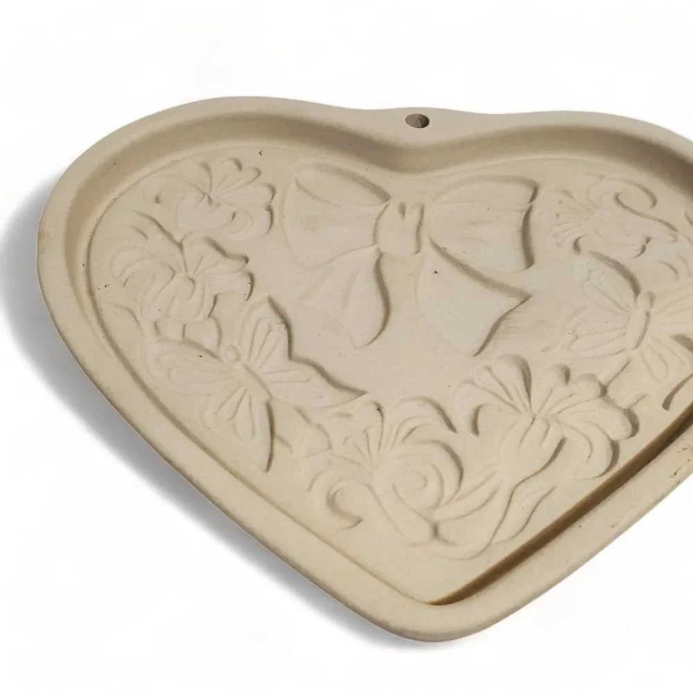2003 Pampered‎ Chef Cookie Mold Family Heritage Stoneware Spring Autumn Winter 3